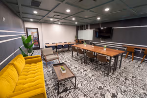 5 Person Coworking Desk