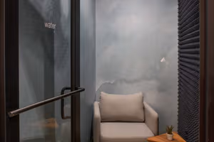 9 Person Private Office