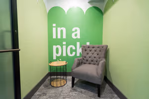 4 Person Coworking Desk