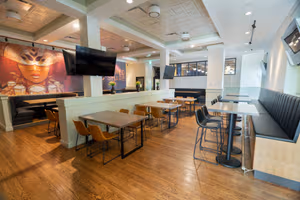 1 Person Coworking Desk