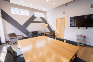 4 Person Coworking Desk