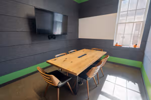 1 Person Coworking Desk