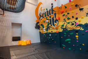 10 Person Private Office