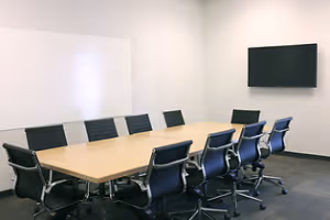 10 Person Private Office