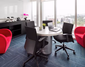 4 Person Private Office