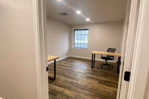 1 Person Coworking Desk