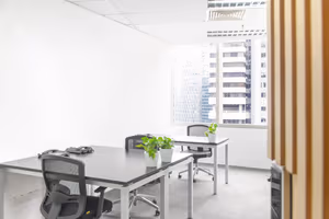 5 Person Private Office