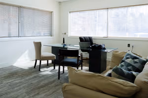 1 Person Private Office