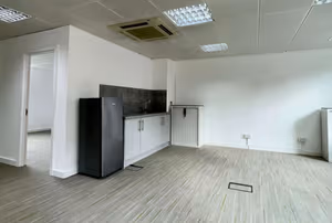 12 Person Enterprise Suite