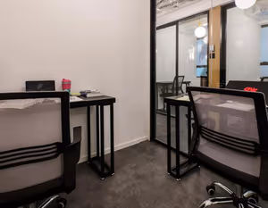 3 Person Private Office
