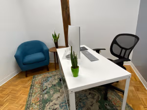 4 Person Coworking Desk