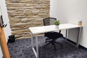 5 Person Coworking Desk