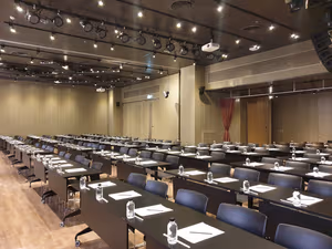 1 Person Coworking Desk