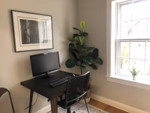 1 Person Coworking Desk