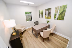 1 Person Private Office