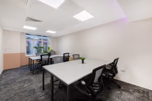 22 Person Private Office