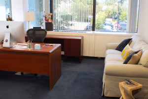 1 Person Private Office