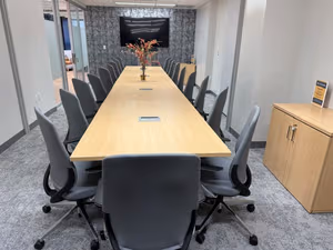 1 Person Private Office