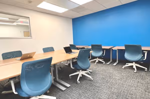 1 Person Coworking Desk