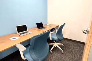 10 Person Private Office