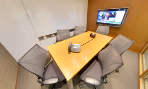 7 Person Private Office
