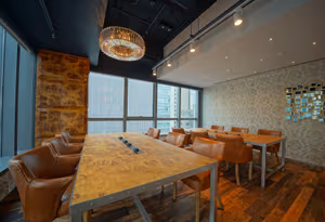 11 Person Private Office