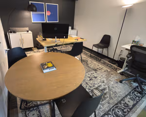4 Person Private Office