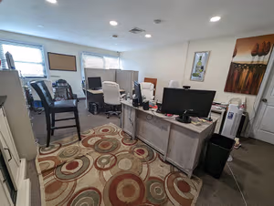 1 Person Coworking Desk