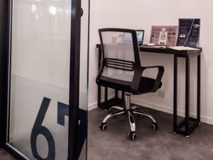1 Person Private Office