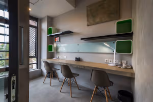 1 Person Coworking Desk