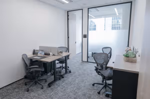5 Person Private Office
