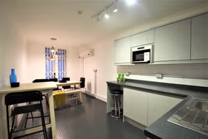 9 Person Private Office