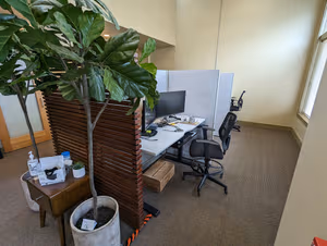 1 Person Coworking Desk
