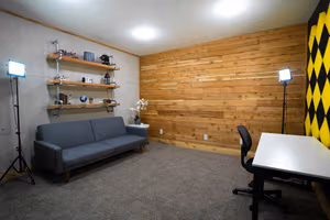 7 Person Private Office