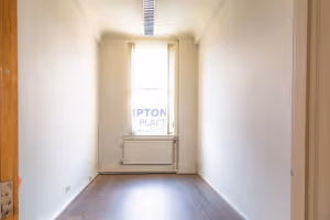 1 Person Private Office