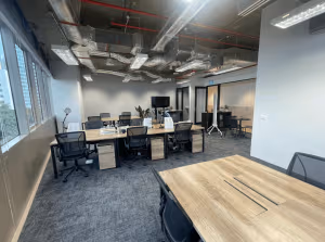 1 Person Coworking Desk