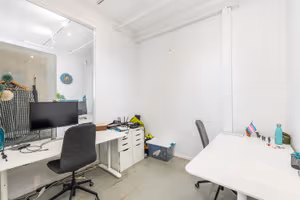 5 Person Private Office