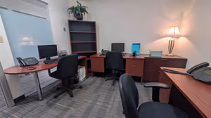 5 Person Private Office