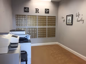 1 Person Coworking Desk