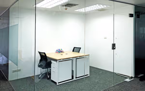 4 Person Private Office