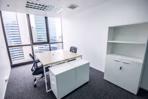 5 Person Private Office
