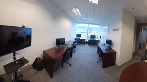 1 Person Private Office