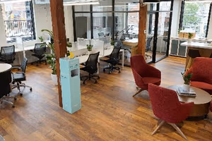 1 Person Coworking Desk