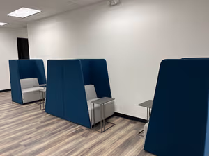 1 Person Coworking Desk