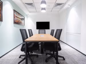 10 Person Private Office