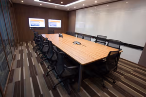 10 Person Private Office