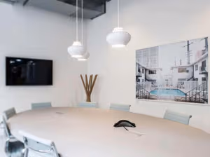 25 Person Private Office