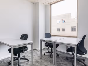 15 Person Private Office