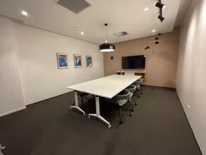 1 Person Private Office