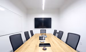 4 Person Private Office